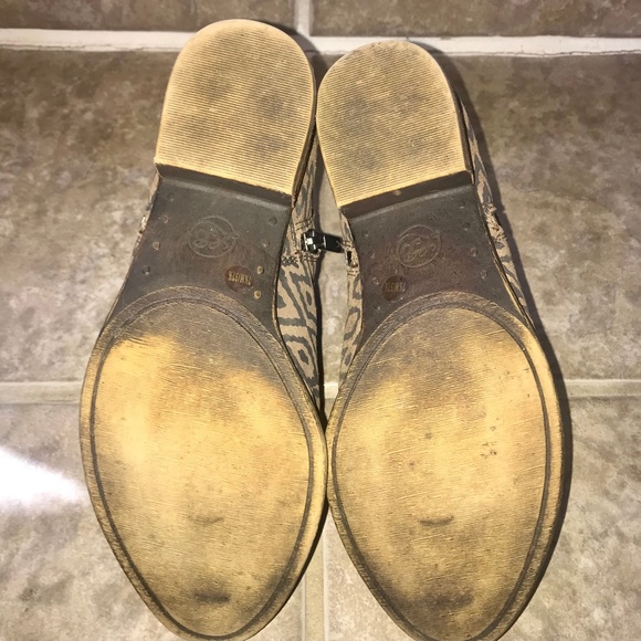 Brown Lucky Brand Basel Tribal Print Booties Sz 7.5 - Picture 5 of 5